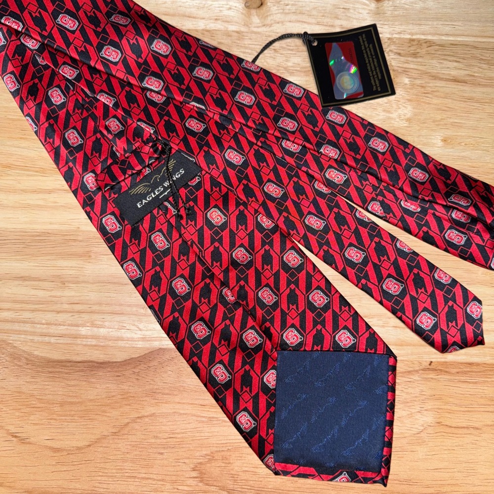 NC State Wolfpack Men Red Black Silk Nexus Geometric Necktie Eagles Wings - Picture 3 of 8